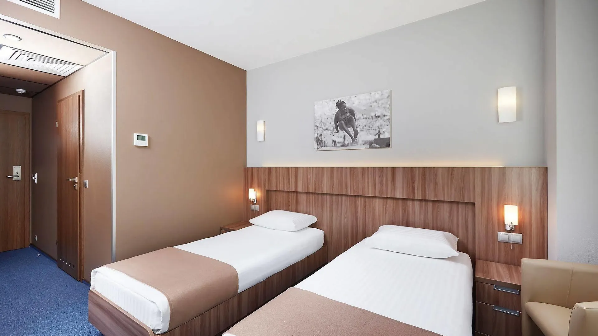 Slavyanskaya Hotel Minsk 3*,
